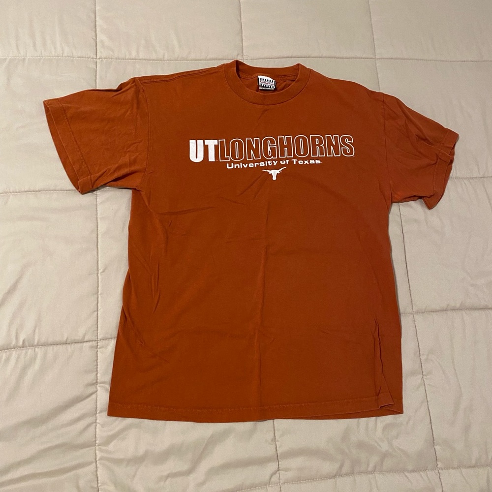 UT T-Shirt Size Large